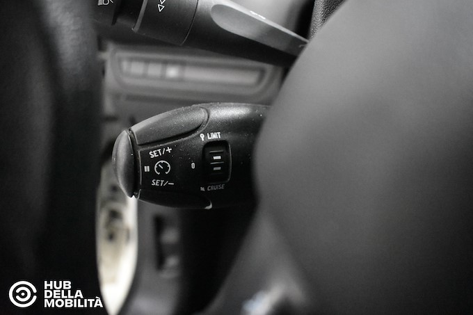 PEUGEOT 208 BlueHDi 100 S&S 5 porte Van Active